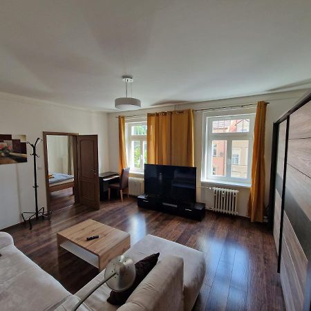Apartman 63M2 S Balkonem V Lazenskem Centru Karlsbad Exterior foto