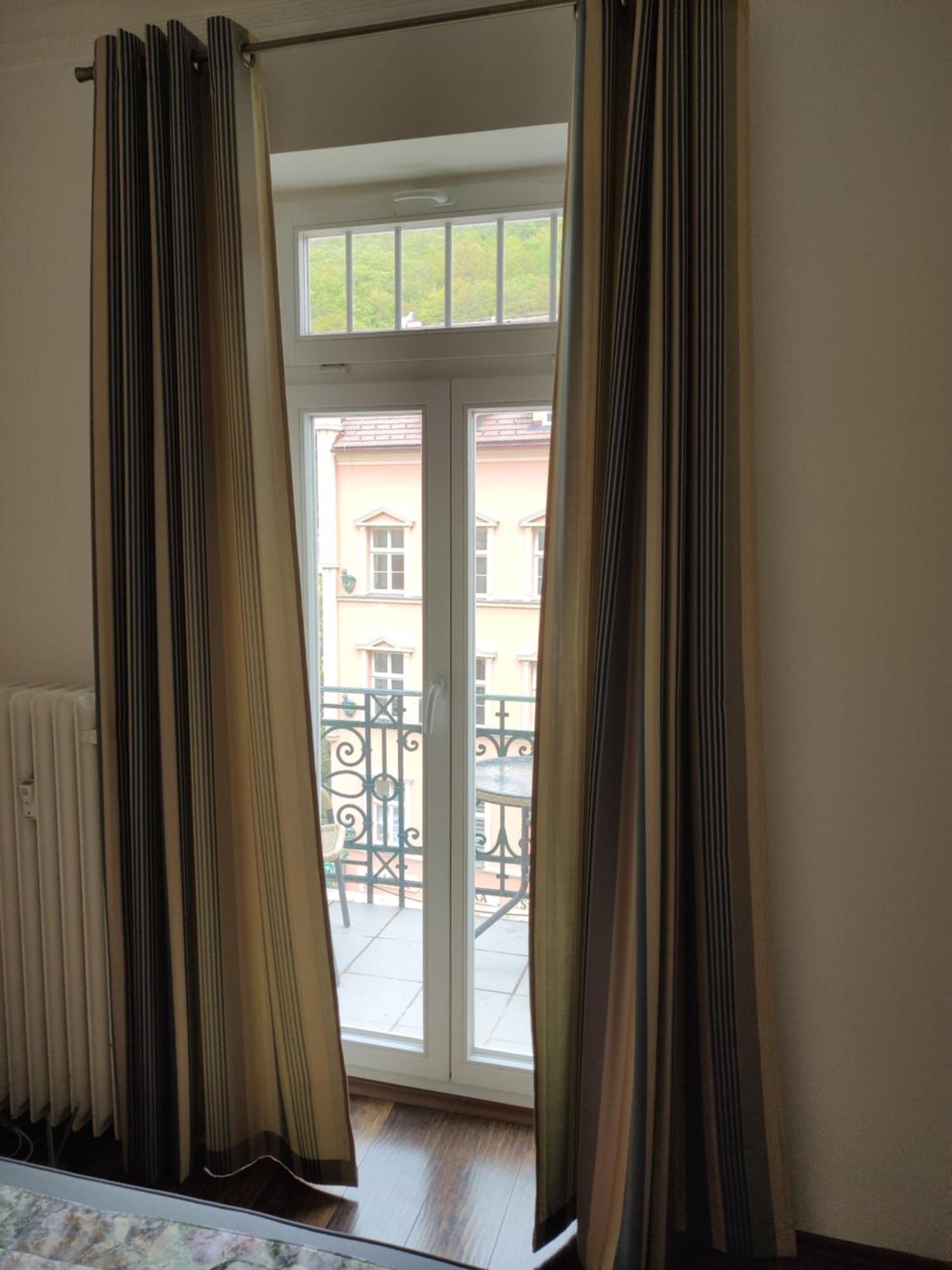 Apartman 63M2 S Balkonem V Lazenskem Centru Karlsbad Exterior foto